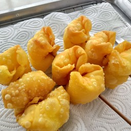 เกี๊ยวห่อไข่นกกระทา
