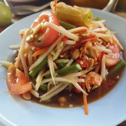 ก๋วยจั๊บญวน หมูยออุบล by LA