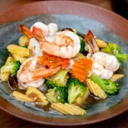 ผัดผักรวมมิตร