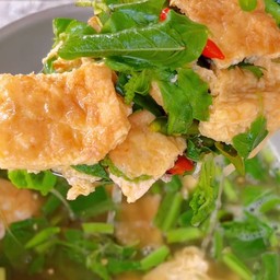 ต้มยำไข่เจียว