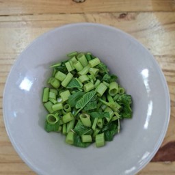 ผักบุ้งลวก