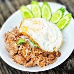 ครัวรมณ์ติส ไม่มีสาขา