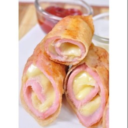 ปอเปี๊ยะแฮมชีส