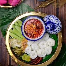 040ขนมจีนน้ำเงี้ยวหมู