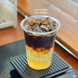 อเมริกาโน่น้ำผึ้ง