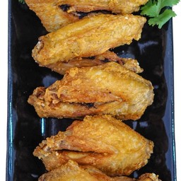 ปีกไก่ทอดเปิงใจ๋