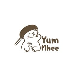 YumMhee ข้าวอกไก่ย่างอาหารตามสั่ง