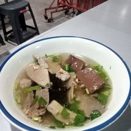 ข้าวต้มทรงเครื่อง