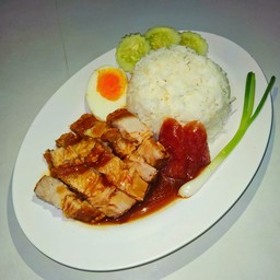 ข้าวหมูกรอบ