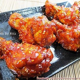 ไก่ทอดซอสเผ็ด 3 ชิ้น