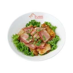 เส้นใหญ่ คั่วเบค่อน