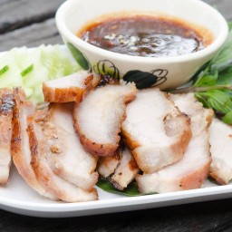 คอหมูย่าง