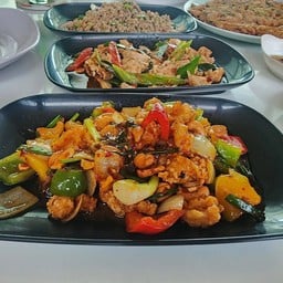 ไก่ผัดเม็ดมะม่วง