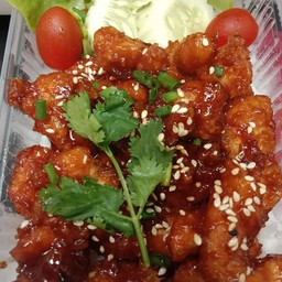 ไก่ทอดราดซอสเทอริยากิราดข้าว