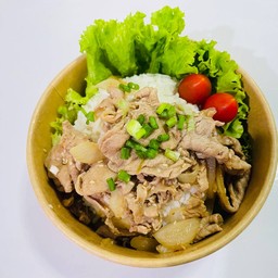 ข้าวหมูสามชั้นผัดซอสเทอริยากิ