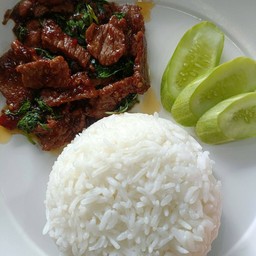 กระเพราเนื้อ