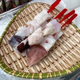 ปลาหมึกสด