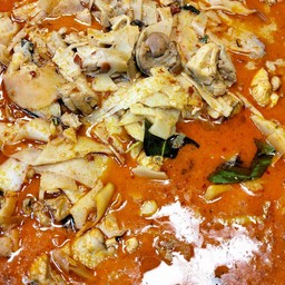 แกงหน่อไม้ไก่