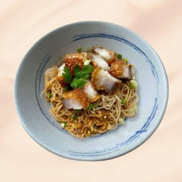[อร่อยซ่ากับโค้ก] Vermiceli Noodle with Crispy Pork +  โค้ก ออริจินัล (กระป๋อง)