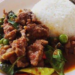 ข้าวพริกแกงเนื้อ+ไข่