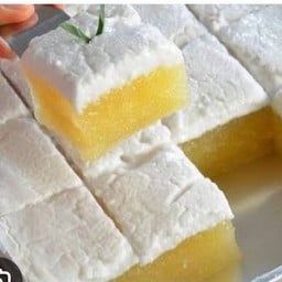 ขนมมันหน้ากะทิ