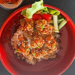 ข้าวหน้าไก่คาราเกะทอดเทริยากิ