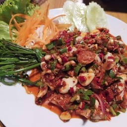 ยำหอยนางรม