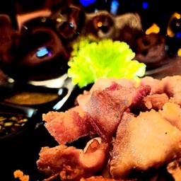 หมูทอดดาวอังคารร