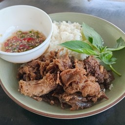 ไก่คั่ว 3 รสราดข้าว
