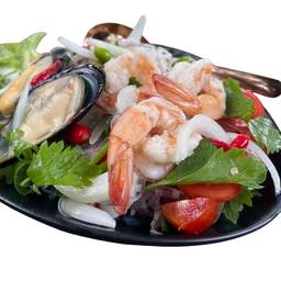 ยำวุ้นเส้น กุ้ง ปลาหมึก หอยแมลงภู่
