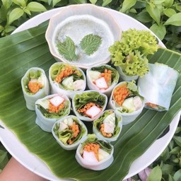 ลุยสวน ไส้กรอก