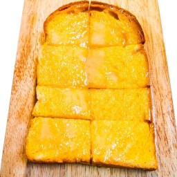 ปังปิ้งเนย-เวียงบัว