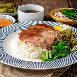 ข้าวขาหมู - เกาเหลาเครื่องใน By เจ๊พัต