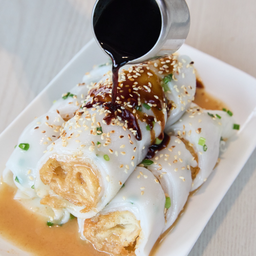 ก๋วยเตี๋ยวหลอด ปาท่องโก๋ 炸兩腸粉 Steamed Rice Roll & Fried Dough Stick