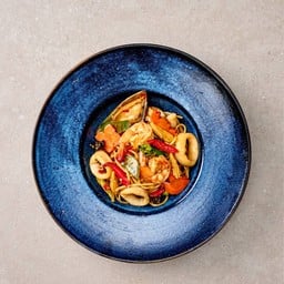 Spaghetti Spicy Thai Style Seafood 