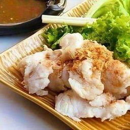 ปลาดอรี่ลวกจิ้ม