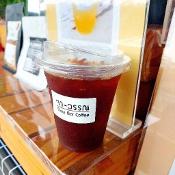 จา-วรรณ Slow Bar Coffee