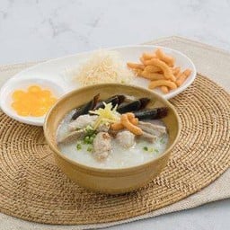 โจ๊กพิเศษ ไข่เยี่ยวม้า