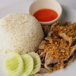 ข้าวหมูทอดกระเทียม+ไข่