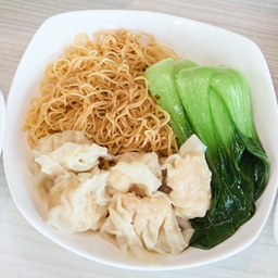 บะหมี่แห้งเกี๊ยวกุ้ง 干拌虾馄饨 Shrimp Wonton with Tossed Noodles