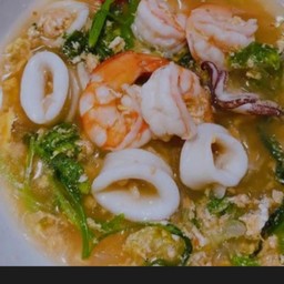 สุกี้น้ำหมึกกุ้ง