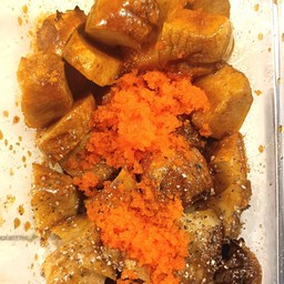 เห็ดย่างเกลือพริกไทยบาบีคิวเพิ่มไข่กุ้ง 10 บาทค่ะ