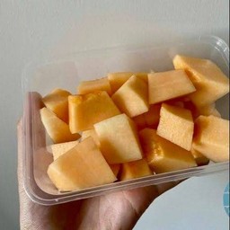 แคนตาลูป หั่น