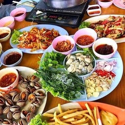 หอยนางรมทรงเครื่อง