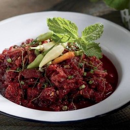 ลาบยโส เซเว่นหน้าหมู่บ้านภูริ เซเว่นข้างหมู่บ้านภูริ