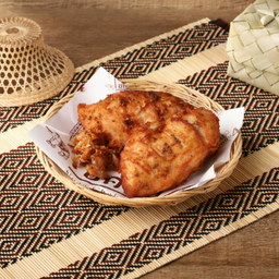 อกไก่ทอด - Deep friedchicken breast