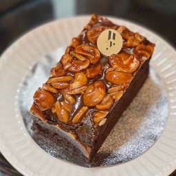 มอคค่า ท็อฟฟี่เค้ก