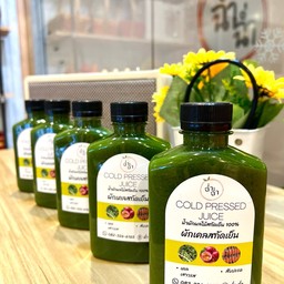 น้ำสกัดเย็นผักเคล