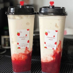 สตอเบอรี่นมสดปั่น