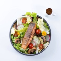 สลัดแซลม่อนย่าง น้ำสลัดญี่ปุ่น